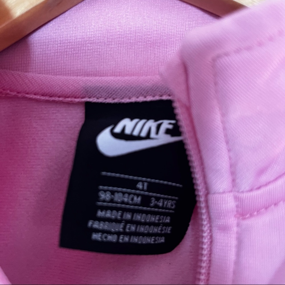 Pink Nike sweat suit